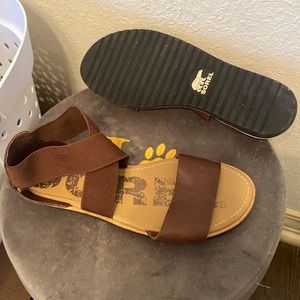 Sorel sandals- women’s size 9
